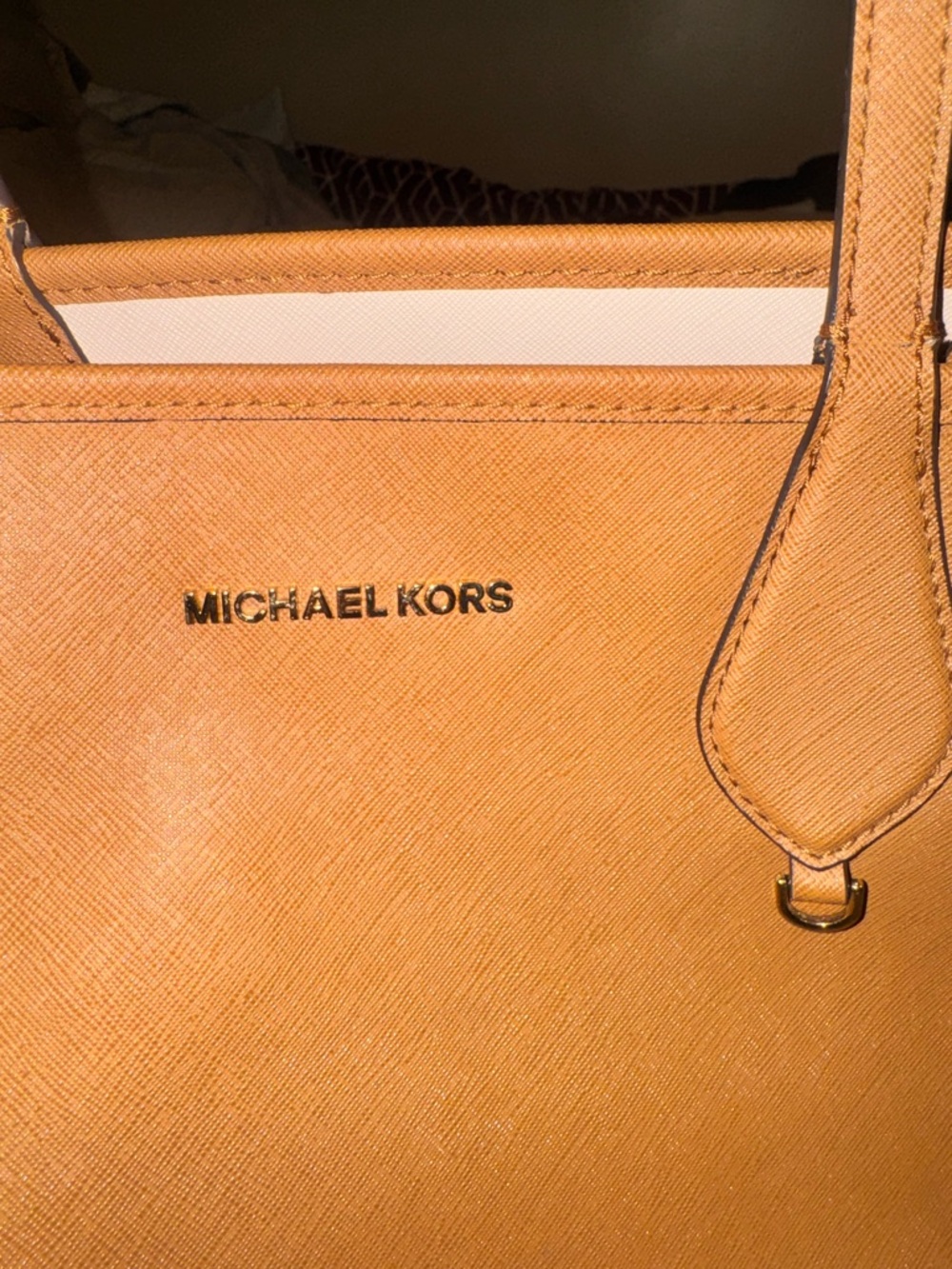 Michael Kors Tan Leather Tote Bag with Double Shoulder Straps - Picture 6 of 7